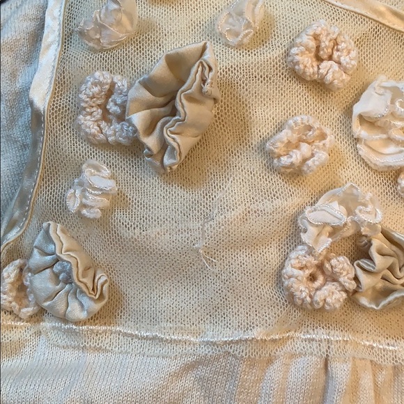 2 for $20 Silk rose detailing top - Picture 6 of 6